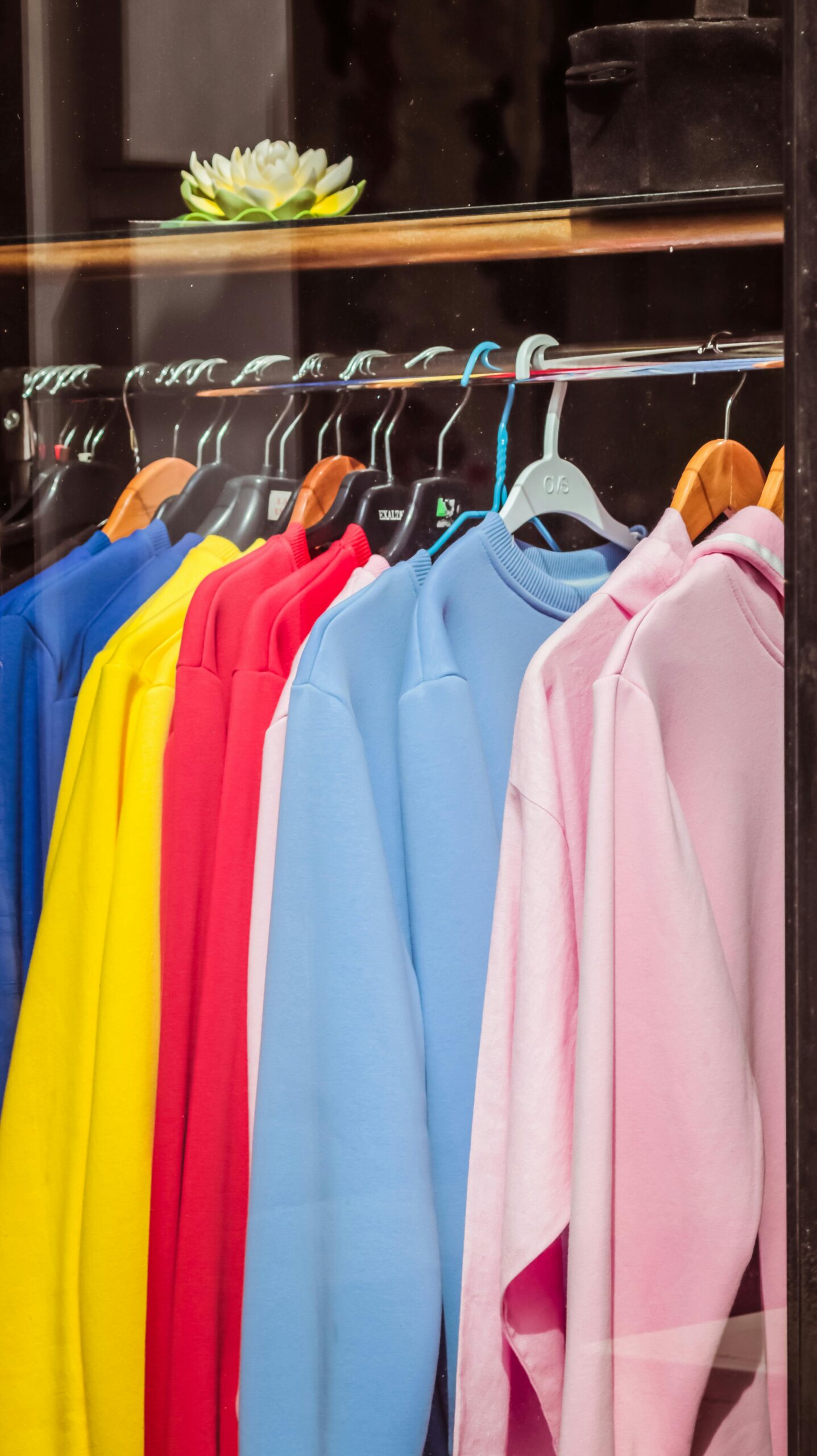 Grossiste de vêtements Cars : comment sélectionner le meilleur partenaire pour développer votre boutique ?